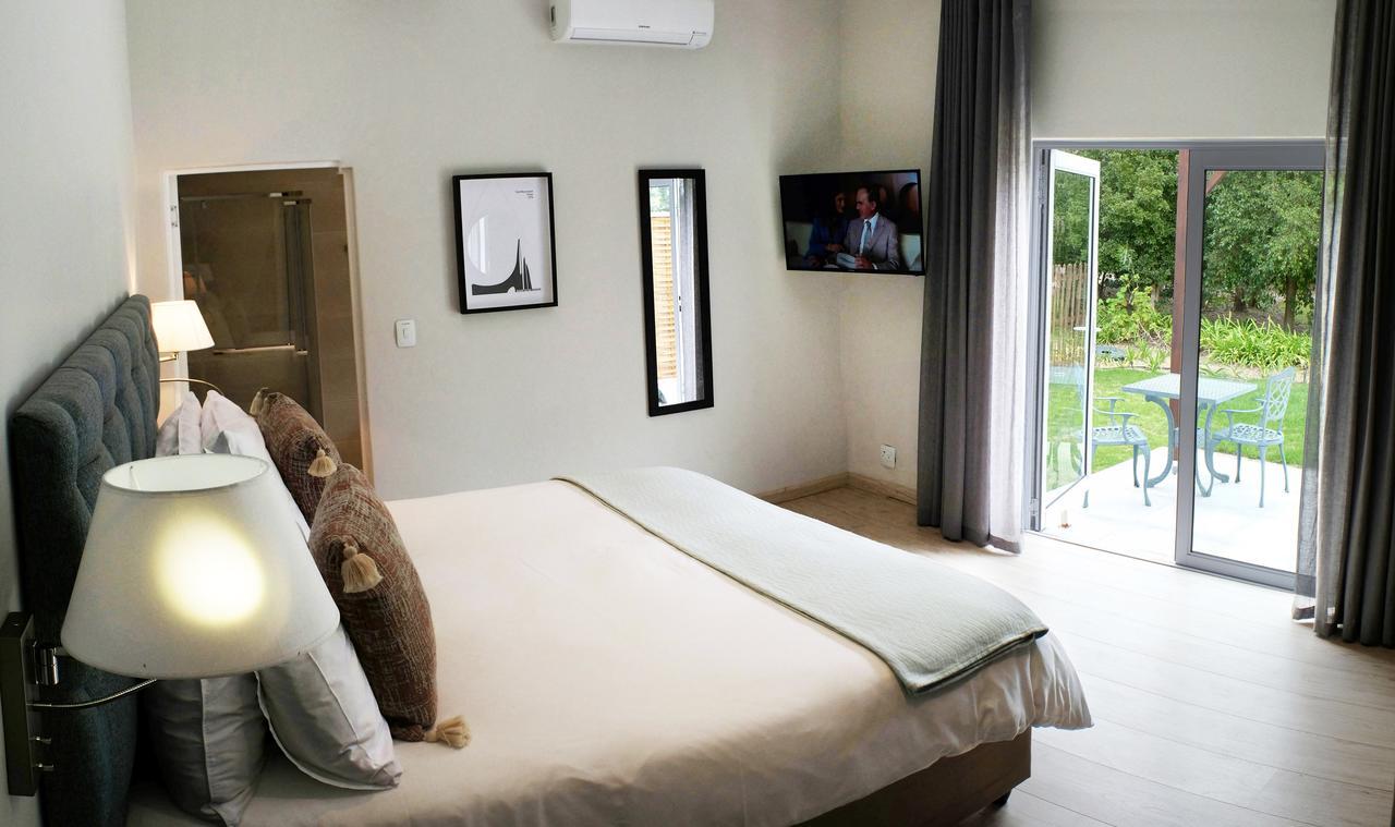 Vine Guesthouse Stellenbosch Ngoại thất bức ảnh